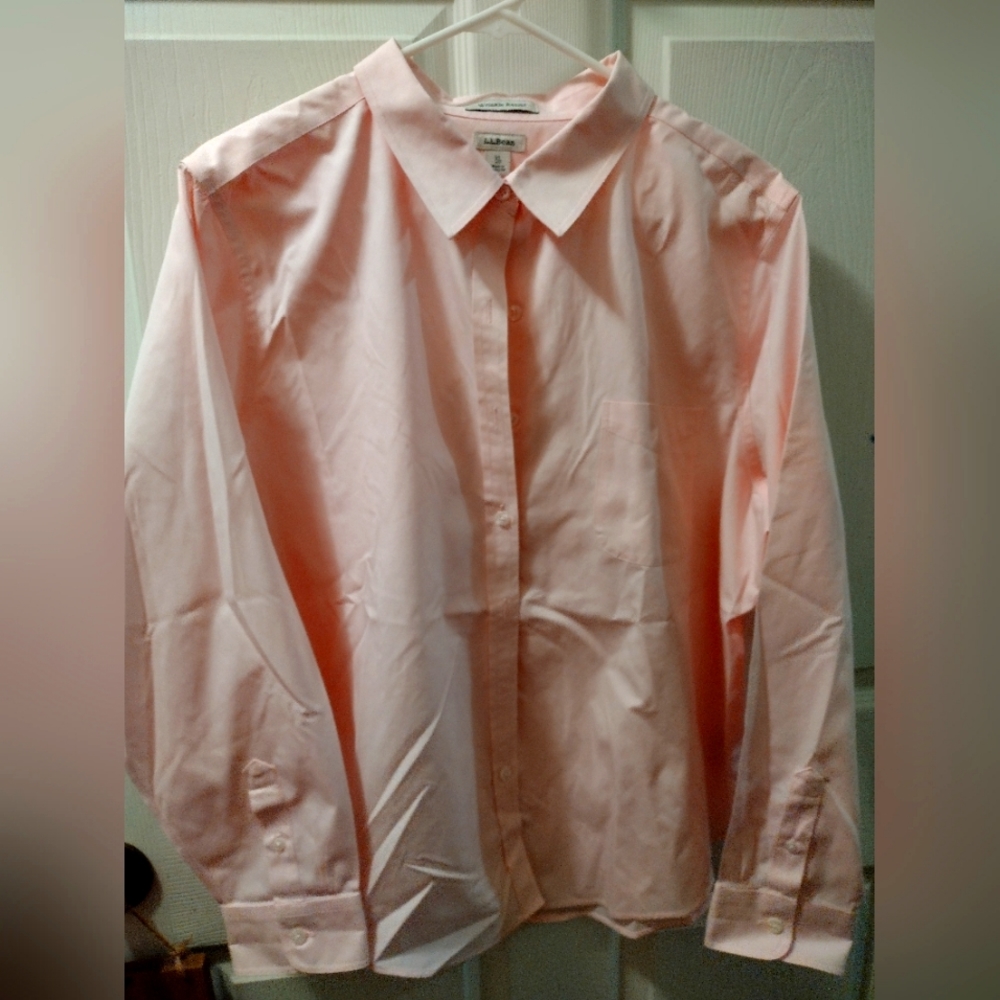 Women's blouse